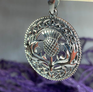 Ainsley Thistle Necklace 02