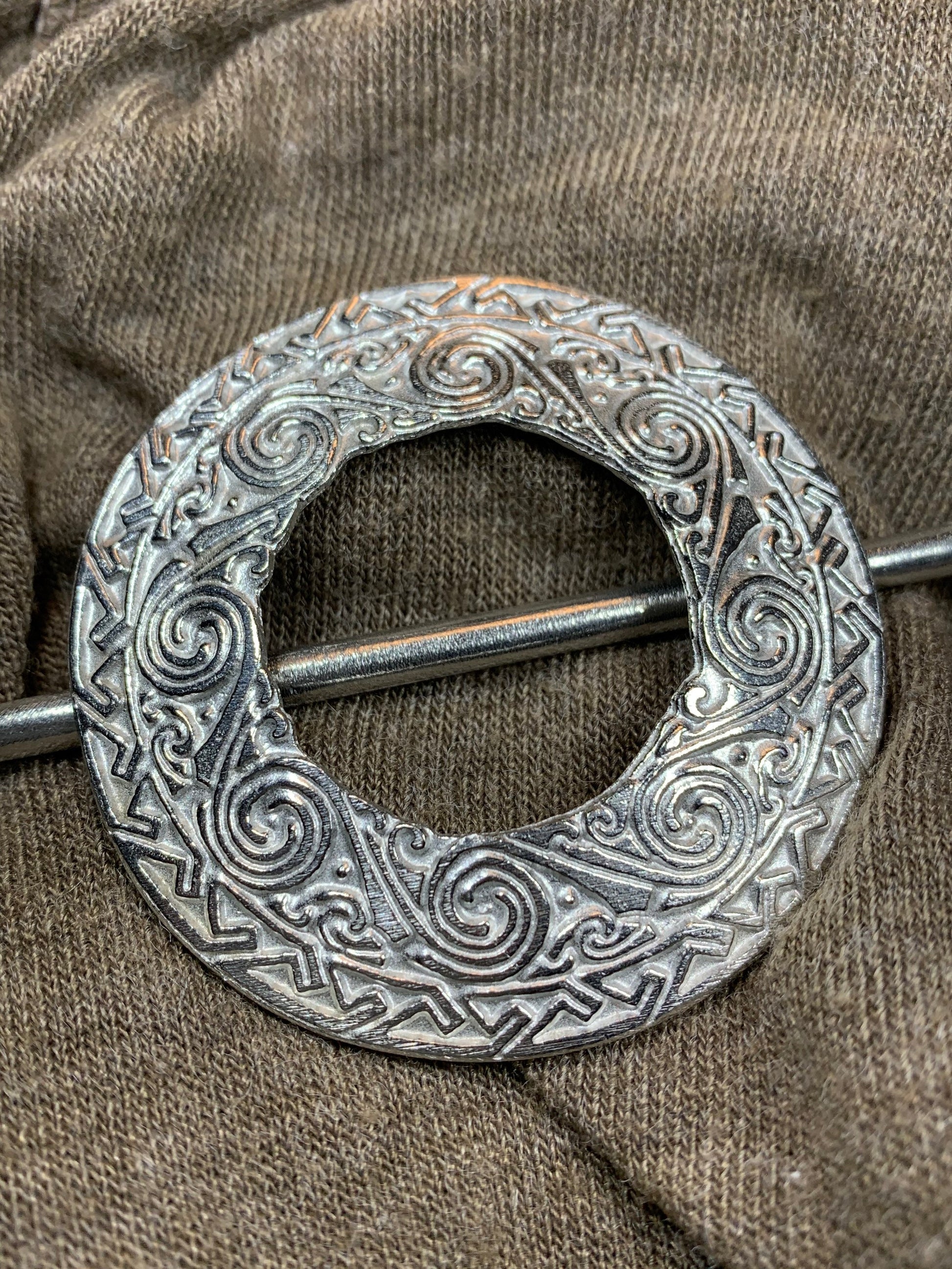 Isla Celtic Scarf Ring — view 6
