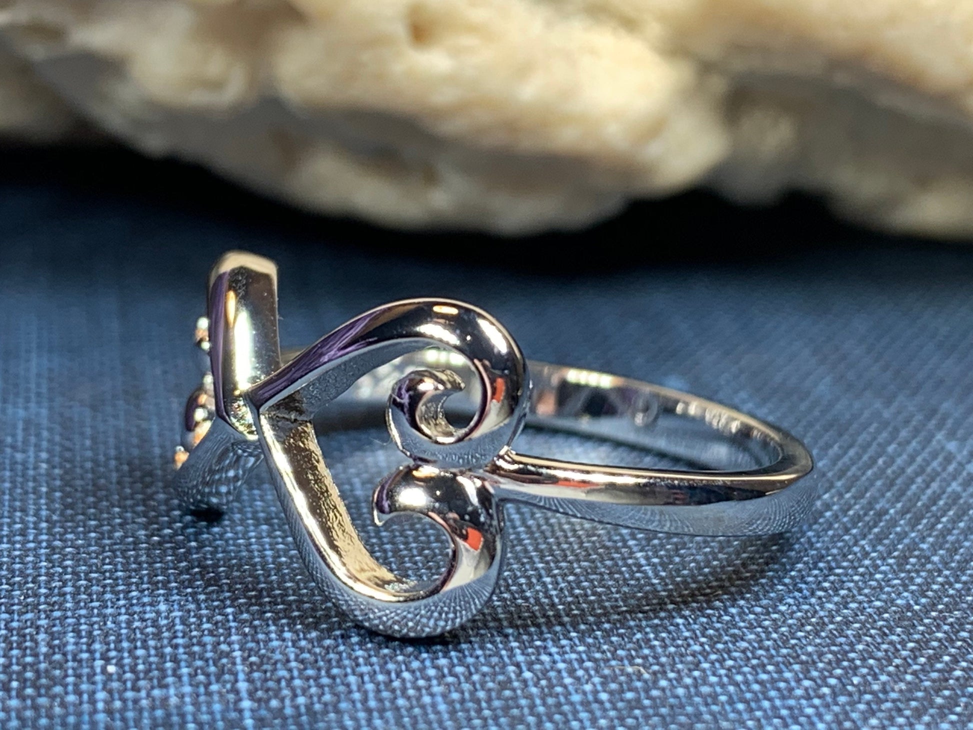 Celtic Infinite Love Heart Ring — view 4