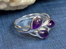 Load image into Gallery viewer, Celtic Love Knot Ring

