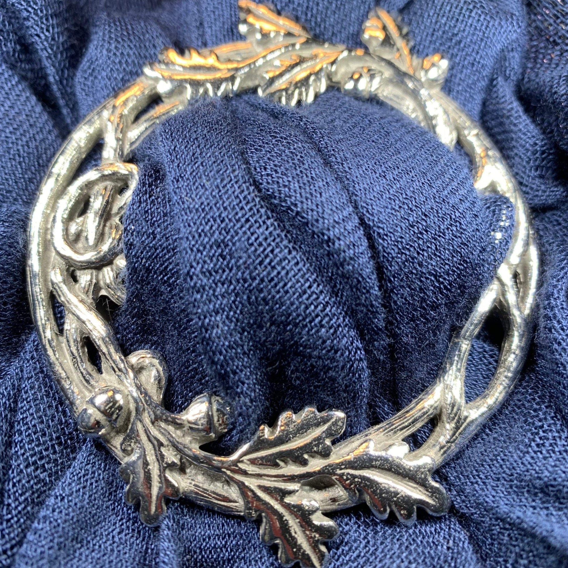 Pewter Oak Leaf & Acorn Scarf Ring - Handmade in England — view 8