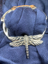 Load image into Gallery viewer, Dragonfly Scarf Ring, Scotland Jewelry, Celtic Jewelry, Nature Jewelry, Outlander Gift, Mom Gift, Wife Gift, Sister Gift, Friendship Gift

