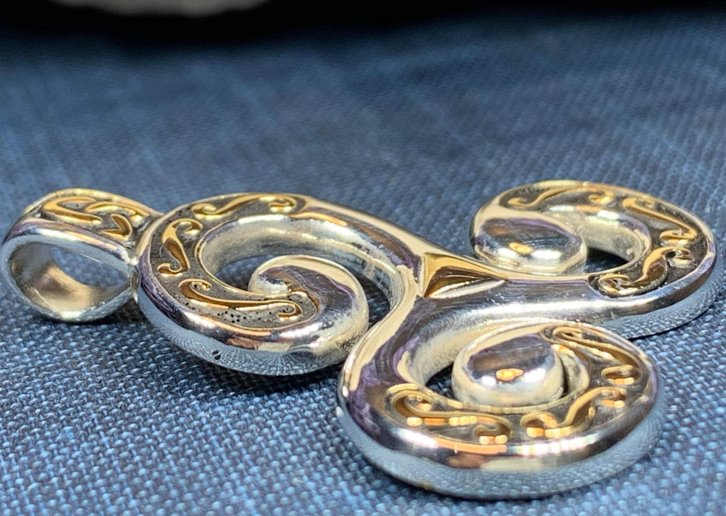 Finglas Celtic Triskele Necklace — view 8