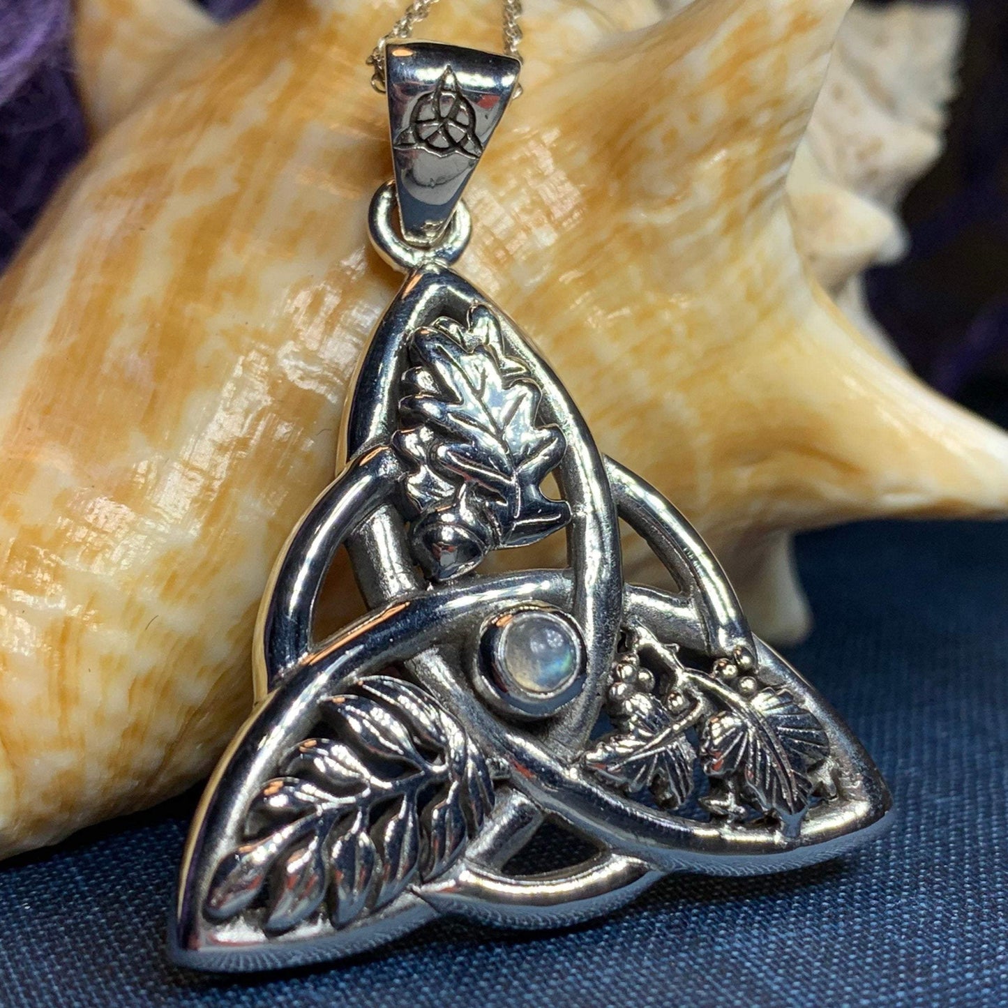 Oak Ash Thorn Trinity Knot Necklace in Sterling Silver