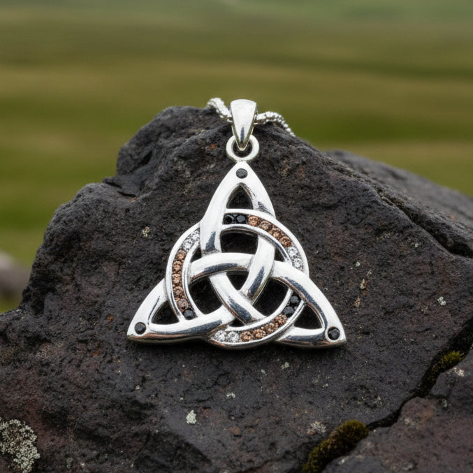 Trinity Knot Necklace, Celtic Jewelry, Irish Jewelry, Scotland Jewelry, Anniversary Gift, Mom Gift, Graduation Gift, Ireland Gift