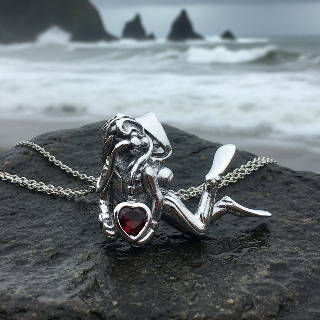 Ocean Diver Necklace in Sterling Silver