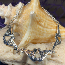 Load image into Gallery viewer, Morna Trinity Knot Necklace

