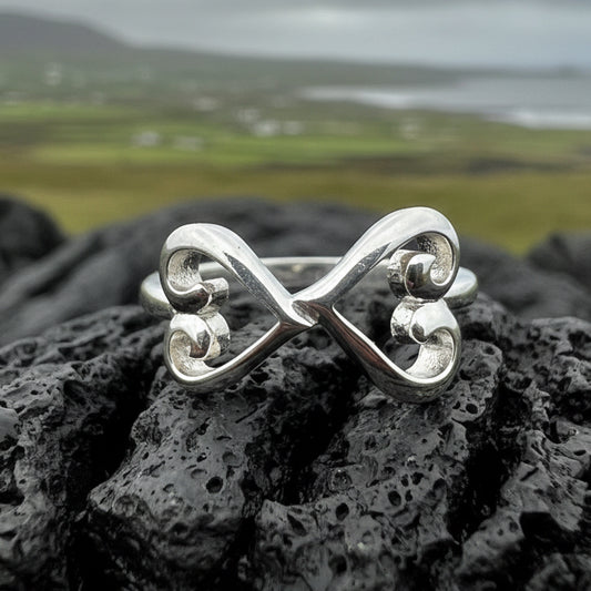 Celtic Infinite Love Heart Ring