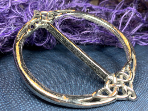 Load image into Gallery viewer, Celtic Knot Scarf Ring, Scotland Jewelry, Norse Jewelry, Ireland Jewelry, Celtic Jewelry, Mom Gift, Wife Gift, Sister Gift, Friendship Gift
