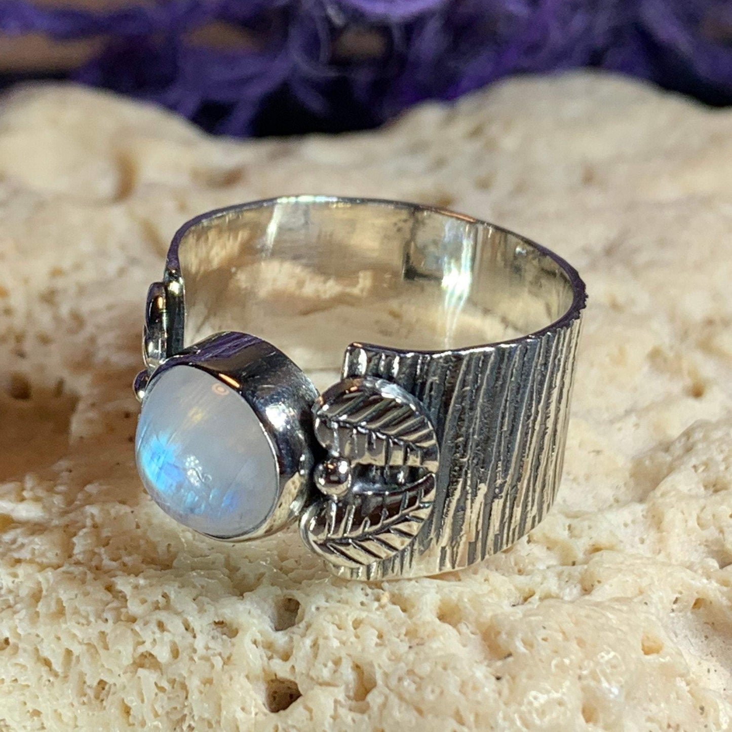 Colm Celtic Leaf Ring — view 7