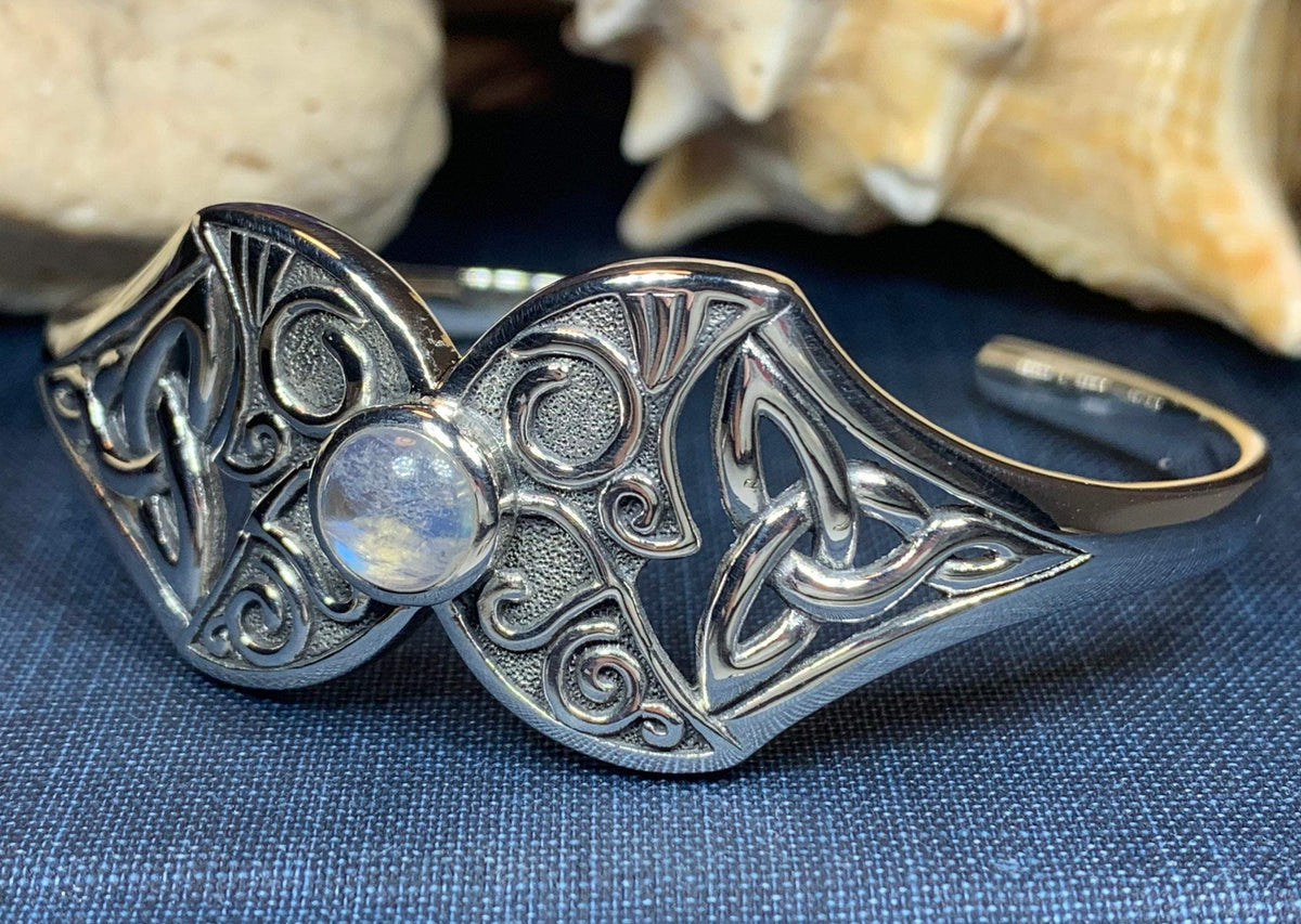 Vegard Triple Moon Bracelet — view 2