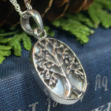 Load image into Gallery viewer, Cadi Tree of Life Necklace
