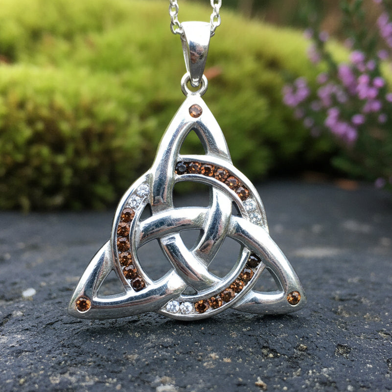 Trinity Knot Necklace, Celtic Jewelry, Irish Jewelry, Scotland Jewelry, Anniversary Gift, Mom Gift, Graduation Gift, Ireland Gift