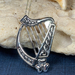 Oisin Shamrock Harp Necklace