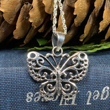 Load image into Gallery viewer, Lovely Butterfly Necklace
