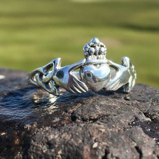 Finnea Irish Claddagh Ring in Sterling Silver — view 3