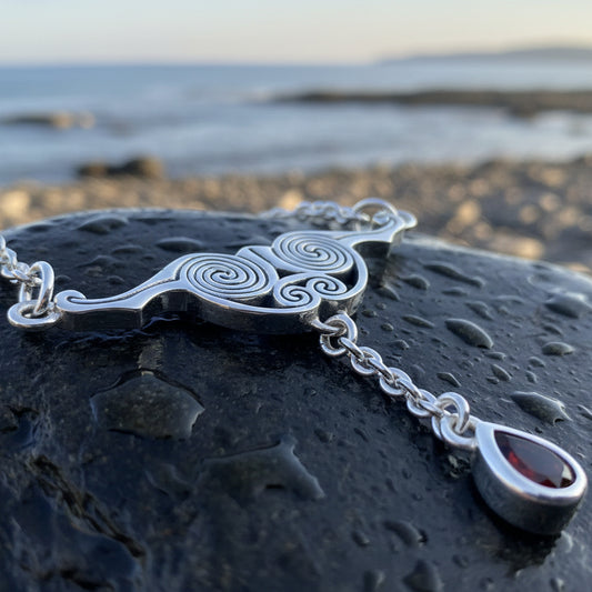 Liosa Celtic Spiral Necklace in Sterling Silver