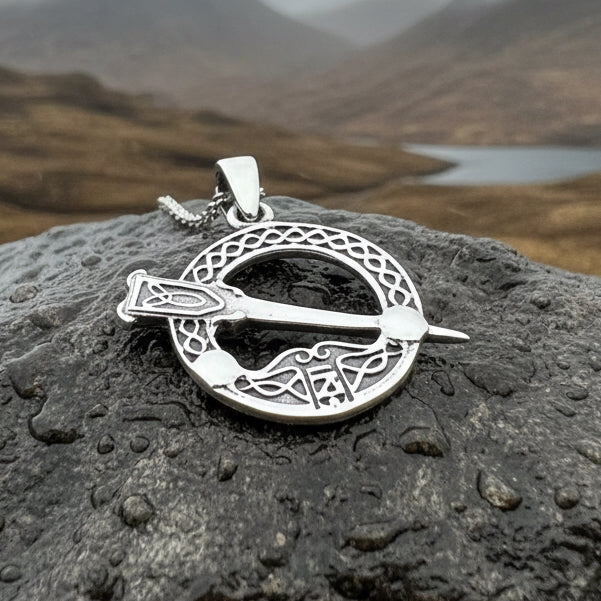 Viona Celtic Necklace in sterling silver