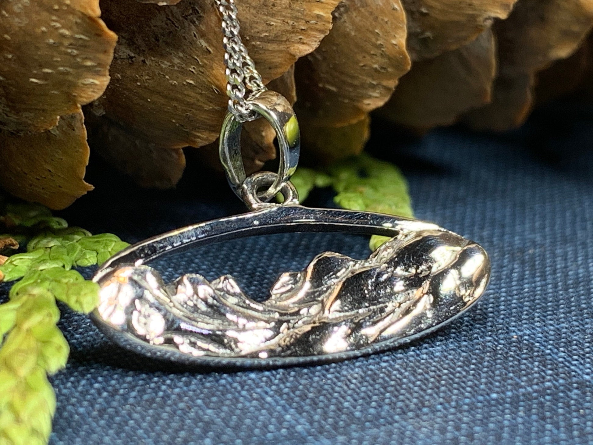 Scotland Glencoe Pass Necklace — view 4