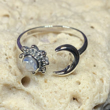 Load image into Gallery viewer, Artume Crescent Moon Ring 06
