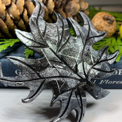 Load image into Gallery viewer, Splatter Maple Leaf Pin
