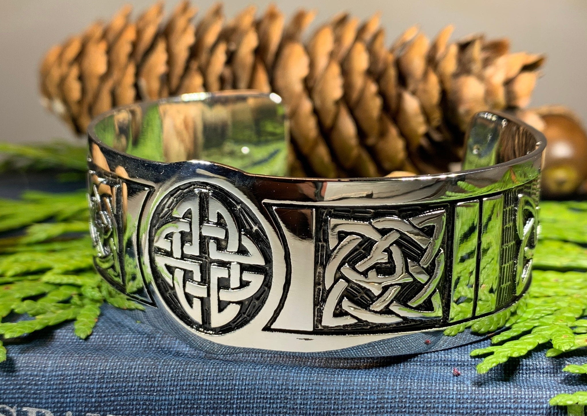 Celtic Infinity Knot Bangle Bracelet - 925 Sterling Silver -  FashionJunkie4Life