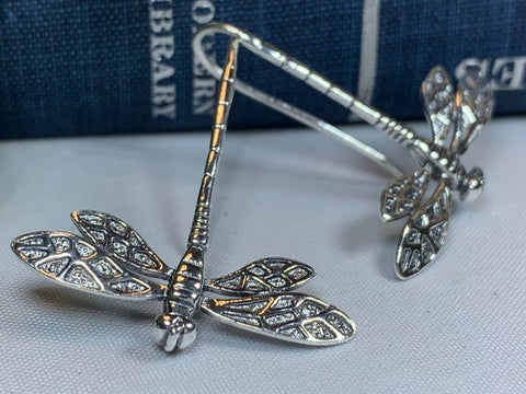 Load image into Gallery viewer, Elegant Dragonfly Earrings
