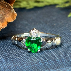 Emerald Green Claddagh Ring