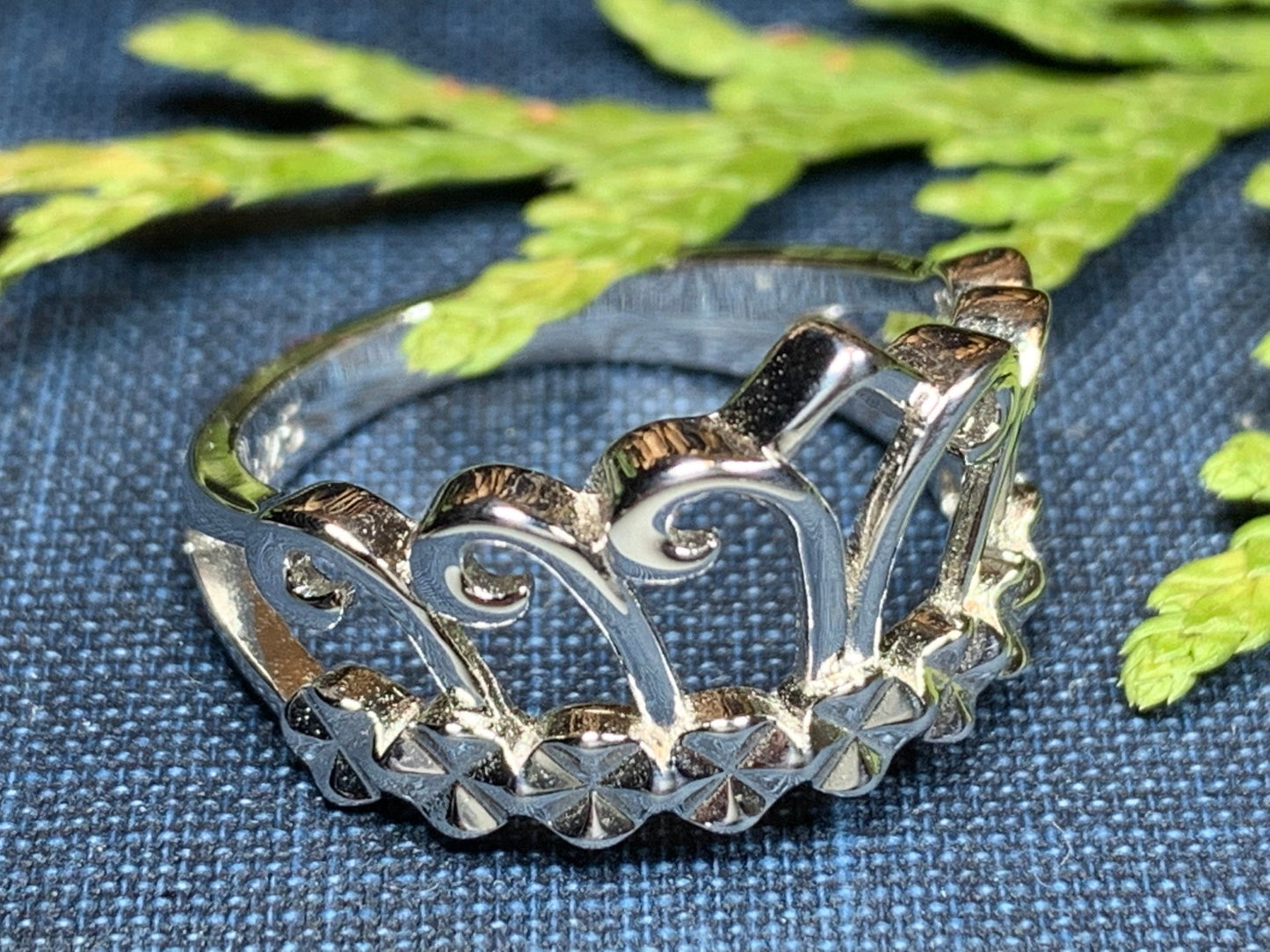 Anne Crown Ring — view 2