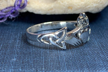 Load image into Gallery viewer, Finnea Claddagh Ring
