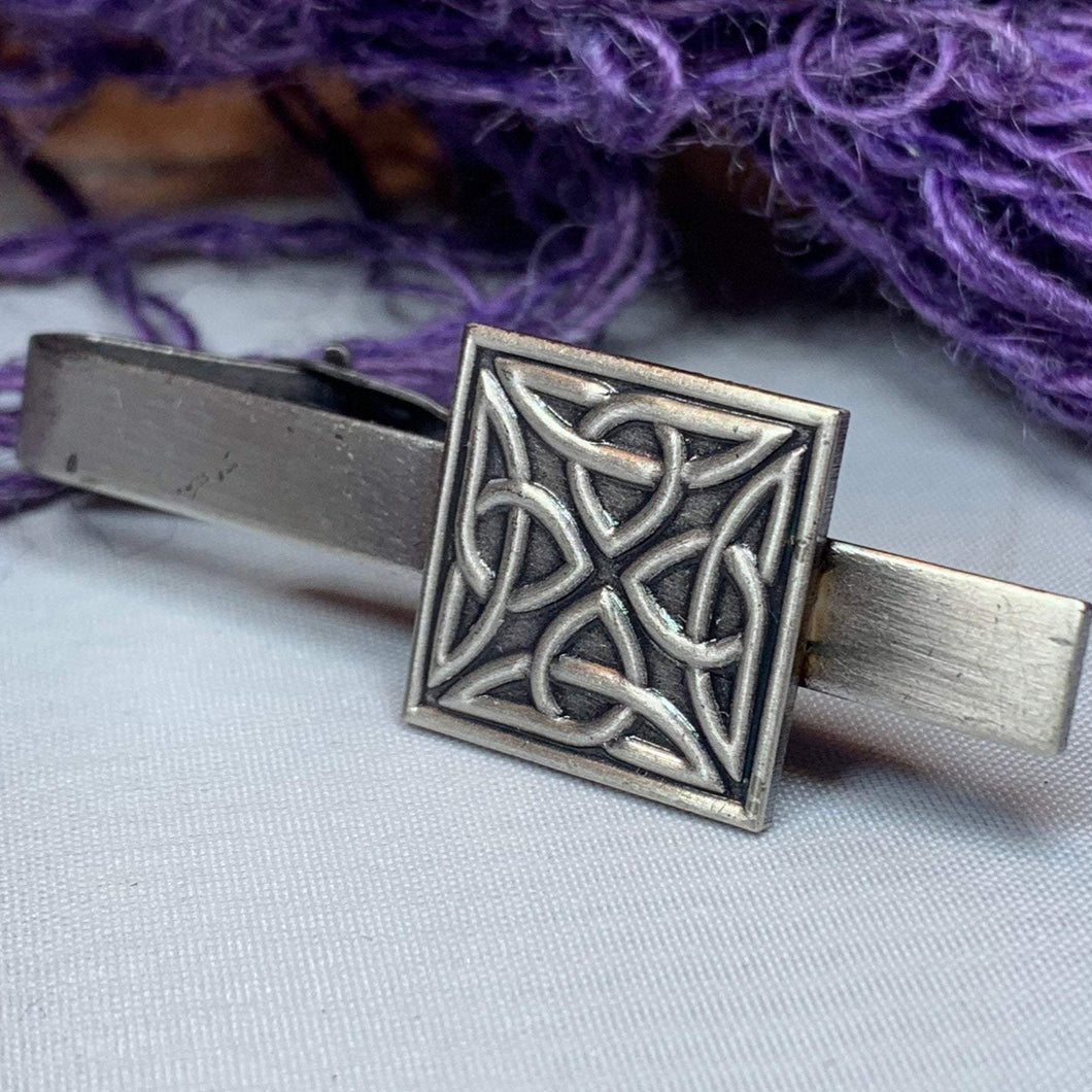 Trinity Knot Tie Bar, Celtic Jewelry, Dad Gift, Gift for Him, Celtic Knot Jewelry, Men's Jewelry, Groom Gift, Best Man Gift, Celtic Tie Clip