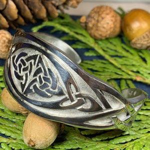 Celtic Knot Bracelet, Celtic Jewelry, Irish Jewelry, Bangle Bracelet, Scotland Jewelry, Wiccan Jewelry, Wife Gift, Girlfriend Gift
