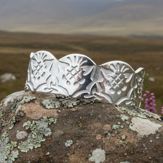 Thistle Bracelet, Celtic Jewelry, Bangle Bracelet, Nature Jewelry, Scotland Jewelry, Wife Gift, Girlfriend Gift, Pewter Cuff Bracelet
