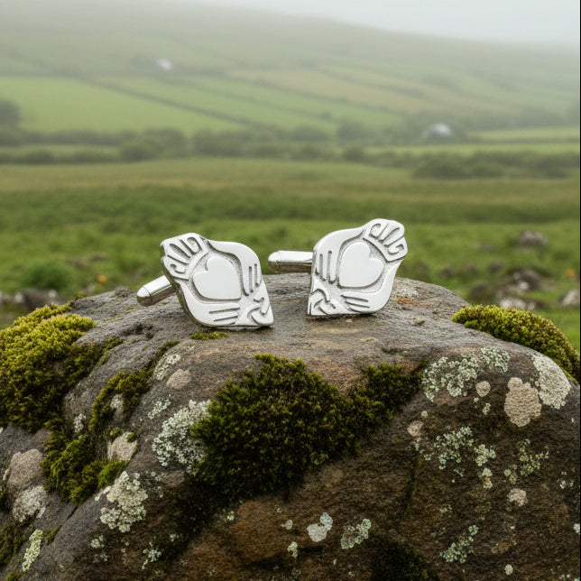 Claddagh Cuff Links, Irish Jewelry, Celtic Jewelry, Dad Gift, Groom Gift, Dad Gift, Graduation Gift, Brother Gift, Ireland Gift, Man Gift