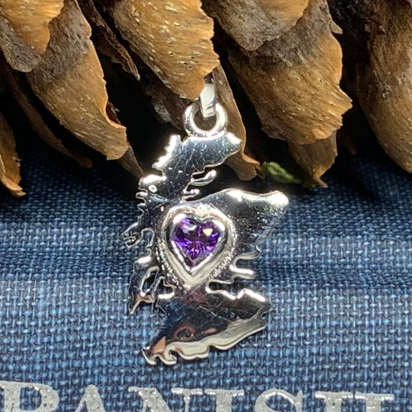 Scotland Love Necklace in sterling silver