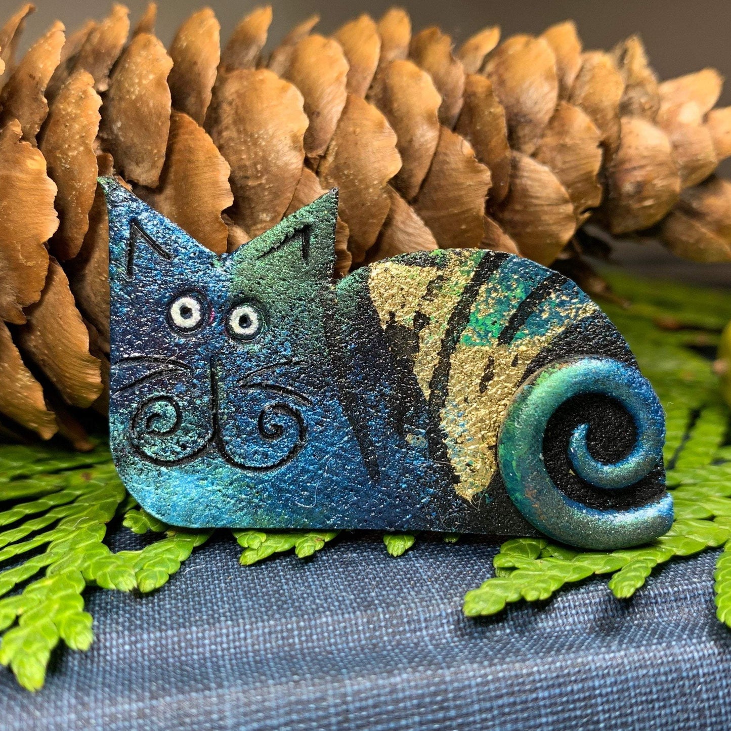 Quirky Cat Brooch