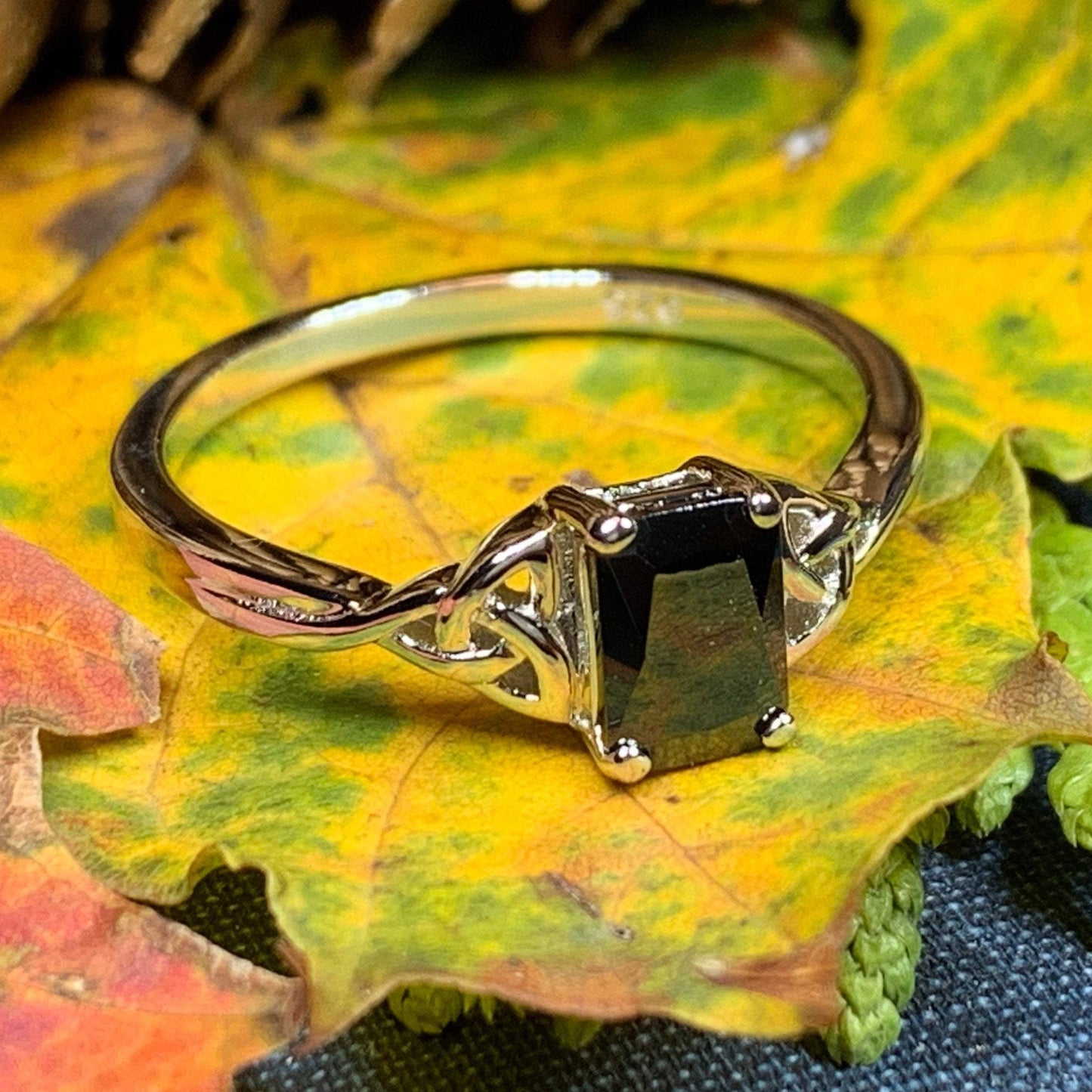 Celtic Knot Ring, Celtic Jewelry, Irish Ring, Celtic Knot Jewelry, Irish Jewelry, Anniversary Gift, Promise Ring, Wiccan Jewelry, Mom Gift