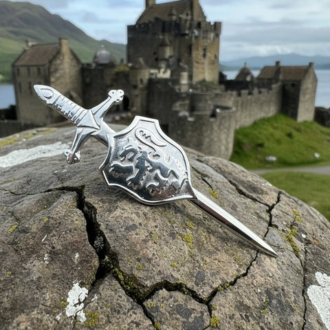 Load image into Gallery viewer, Lion Sword Kilt Pin, Celtic Jewelry, Scotland Jewelry, Groom Gift, Bagpiper Gift, Dad Gift, Gift for Him, Fireman Gift, Police Gift
