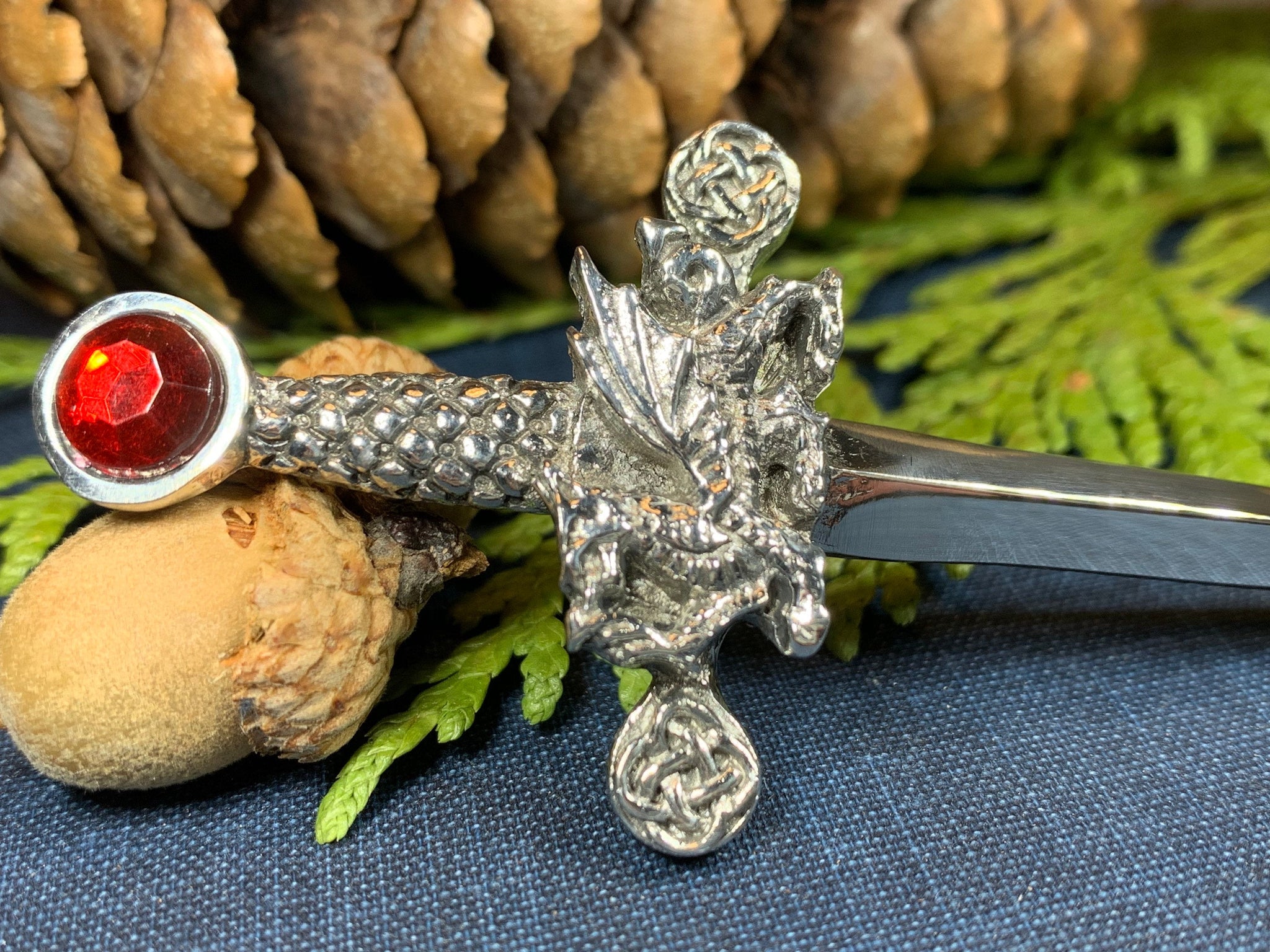 Welsh Dragon Kilt Pin – Chrome Finish, 4 Inch – Celtic Emblem – WM Brand