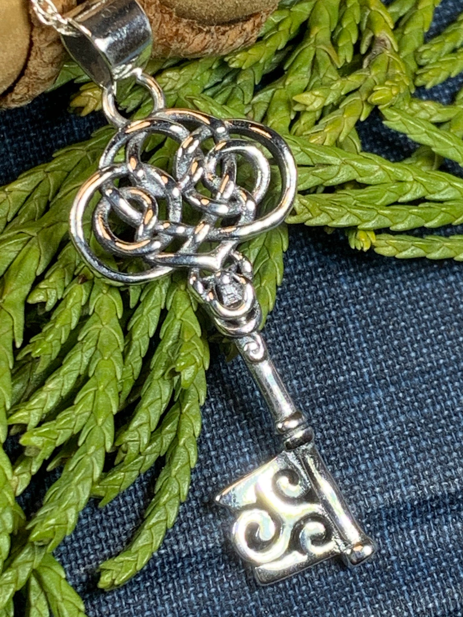 key chain necklace