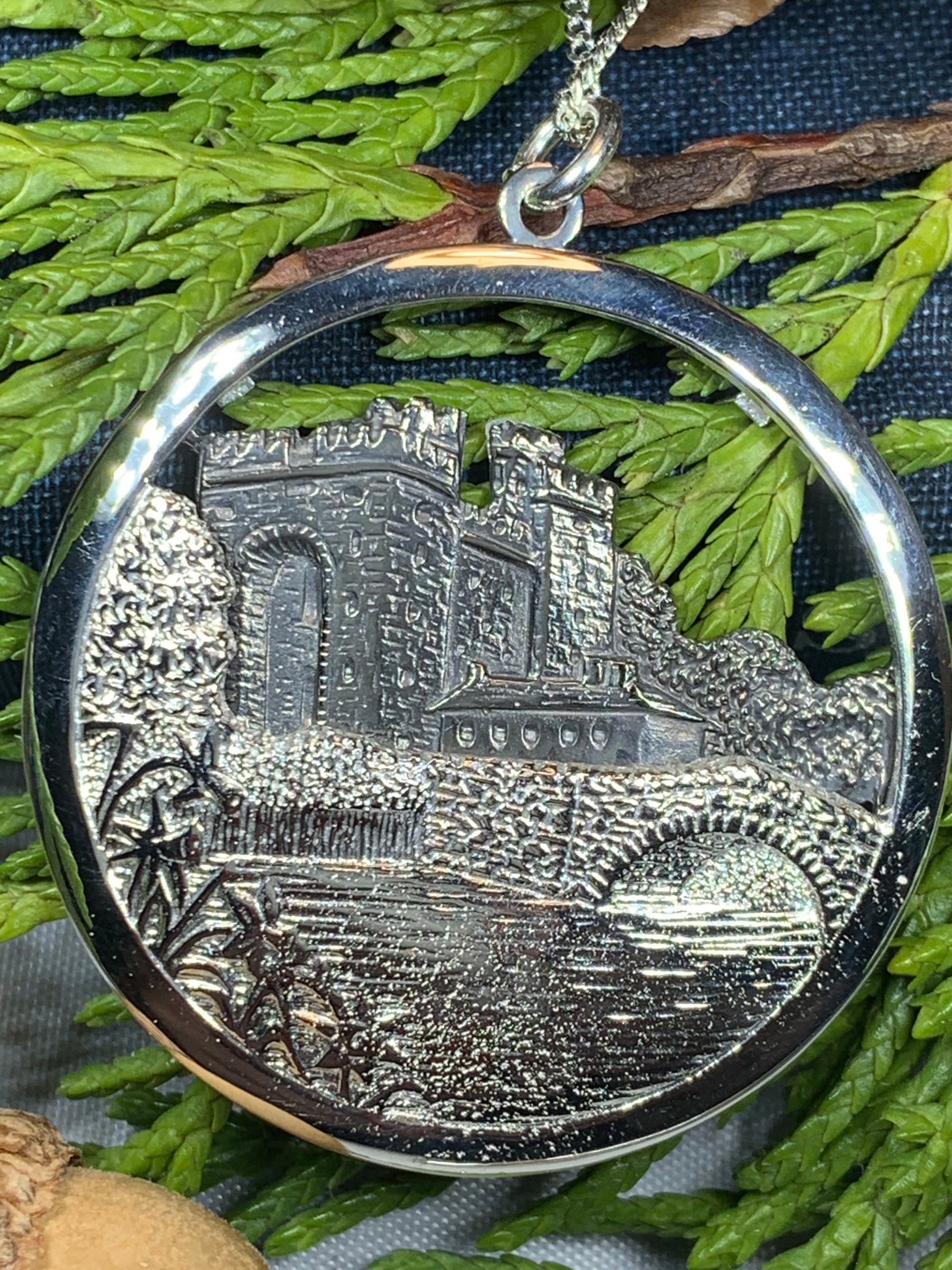 Celtic Castle Necklace, Bunratty Castle, Irish Jewelry, Irish Castle Necklace, Ireland Gift, Castle Jewelry, Mom Gift, Wife Gift