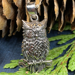 Owl Necklace, Celtic Jewelry, Nature Jewelry, Bird Necklace, Bird Lover Gift, Owl Gift, Woodland Jewelry, Mom Gift, Wife Gift