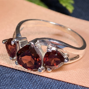 Celtic Elegance Ring, Gemstone Jewelry, Statement Ring, Garnet Jewelry, Celtic Jewelry, Anniversary Gift, Wiccan Jewelry, Wife Gift