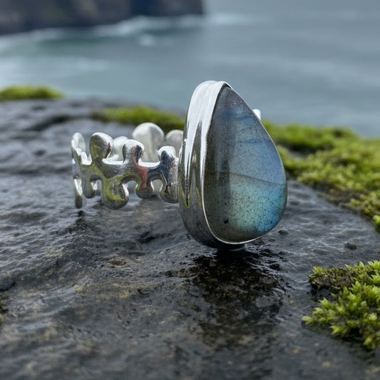 Celtic Magic Ring, Labradorite Jewelry, Statement Ring, Celestial Jewelry, Celtic Jewelry, Anniversary Gift, Wiccan Jewelry, Wife Gift