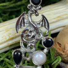 Load image into Gallery viewer, Avrae Dragon Necklace 03
