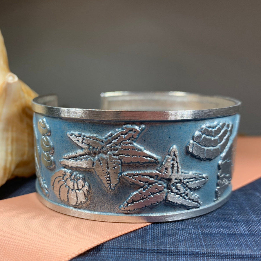 Blue Shell Bracelet, Celtic Jewelry, Bangle Bracelet, Beach Jewelry, Ocean Jewelry, Wife Gift, Girlfriend Gift, Sister Gift, Seashore Gift