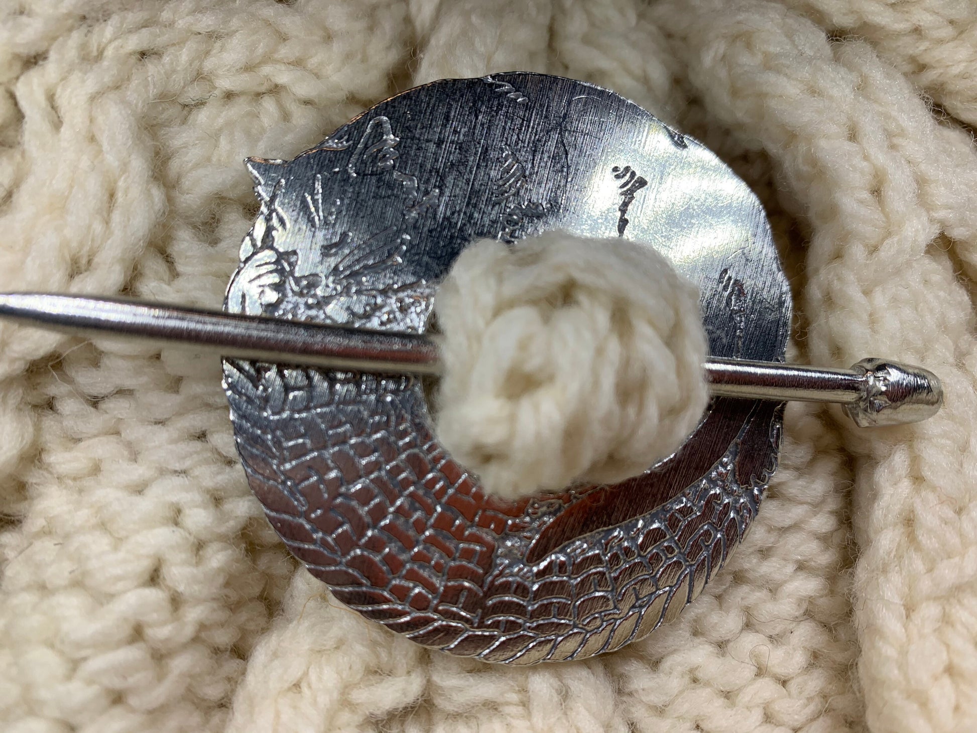 Cozy Cat Scarf Ring — view 3