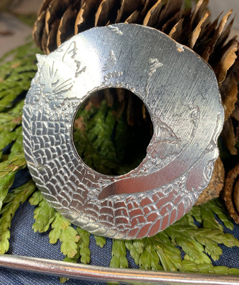 Load image into Gallery viewer, Cat Scarf Ring, Scotland Jewelry, Irish Jewelry, Celtic Jewelry, Cat Shawl Pin, Celtic Spiral Jewelry, Sister Gift, Scarf Slide
