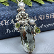 Load image into Gallery viewer, Celtic Flower Necklace, Celtic Jewelry, Irish Jewelry, Anniversary Gift, Bridal Jewelry, Peridot Jewelry, Scotland Jewelry, Wiccan Jewelry
