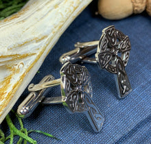 Load image into Gallery viewer, Celtic Cross Cuff Links, Scotland Jewelry, Celtic Jewelry, Dad Gift, Ireland Gift, Groom Gift, Best Man Gift, Boyfriend Gift, Husband Gift
